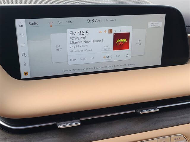 2025 Genesis G90 3.5T e-Supercharger