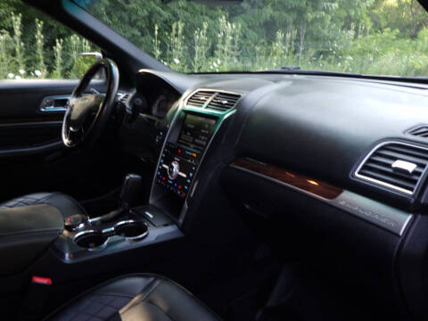2016 Ford Explorer Platinum