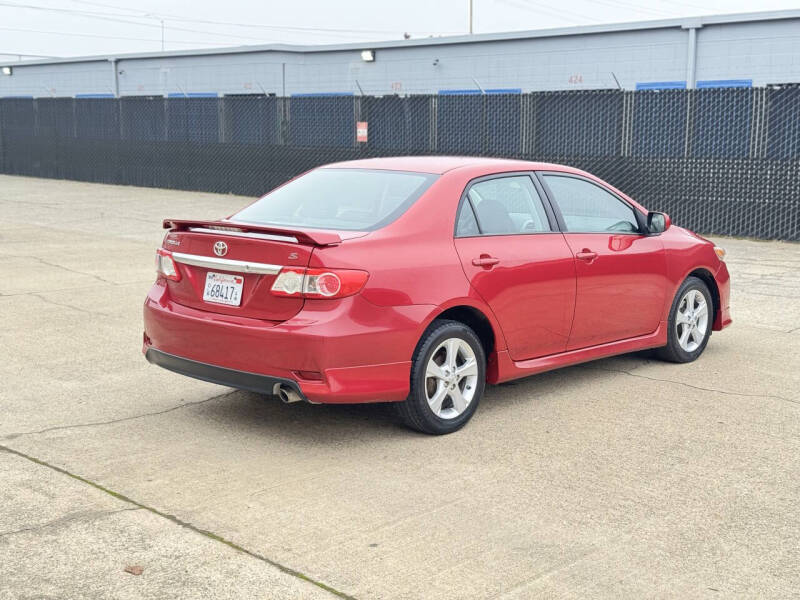 2011 Toyota Corolla S