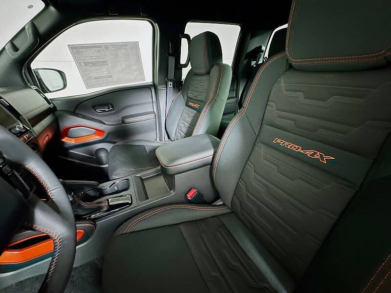 2025 Nissan Frontier