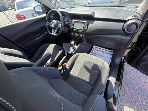 2021 Nissan Kicks S