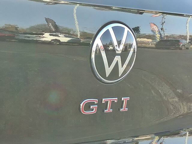 2026 Volkswagen Golf GTI SE
