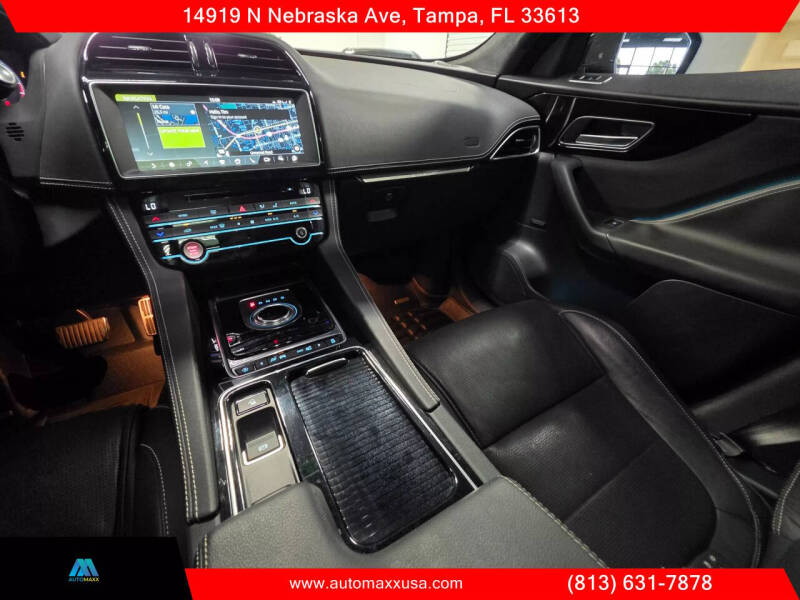 2019 Jaguar F-PACE S