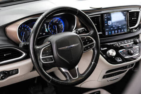 2018 Chrysler Pacifica Touring L Plus