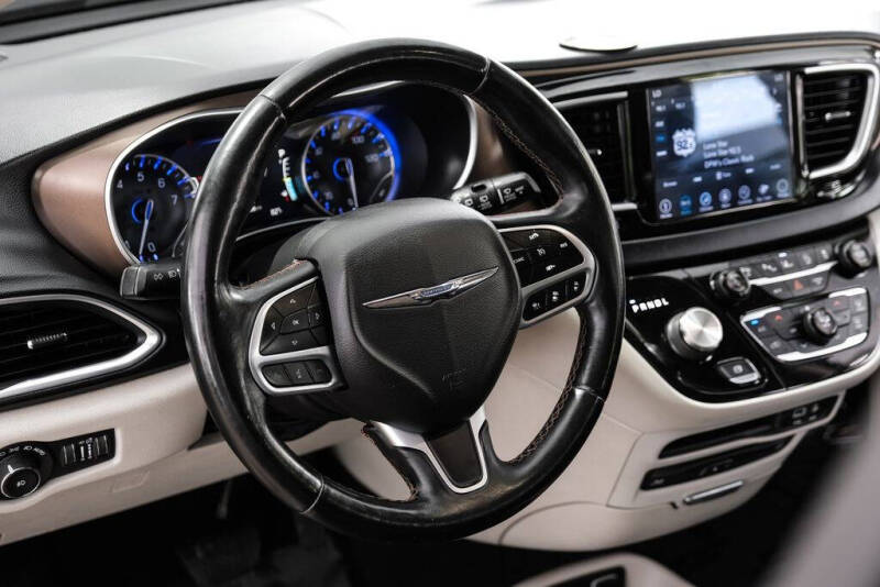 2018 Chrysler Pacifica Touring L Plus