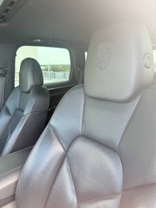 2017 Porsche Cayenne