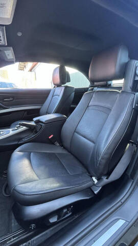 2011 BMW 3 Series 328i