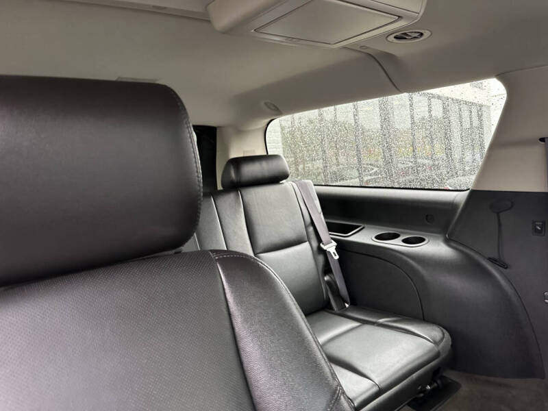 2012 Chevrolet Suburban LTZ