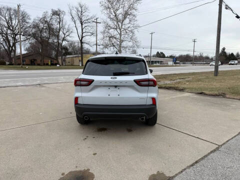 2025 Ford Escape ST-Line Select