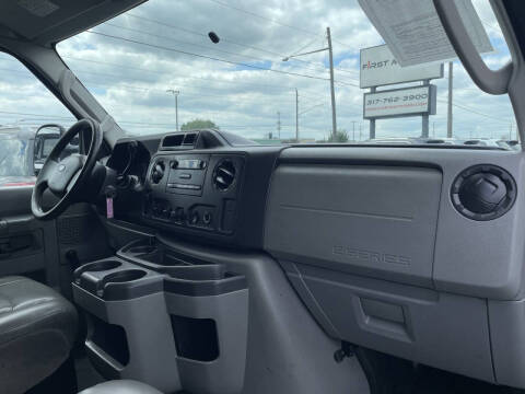 2011 Ford E-Series E-150