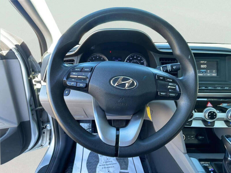 2019 Hyundai Elantra