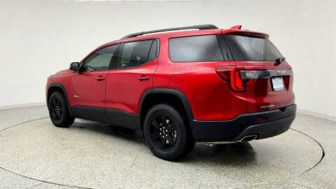 2023 GMC Acadia AT4