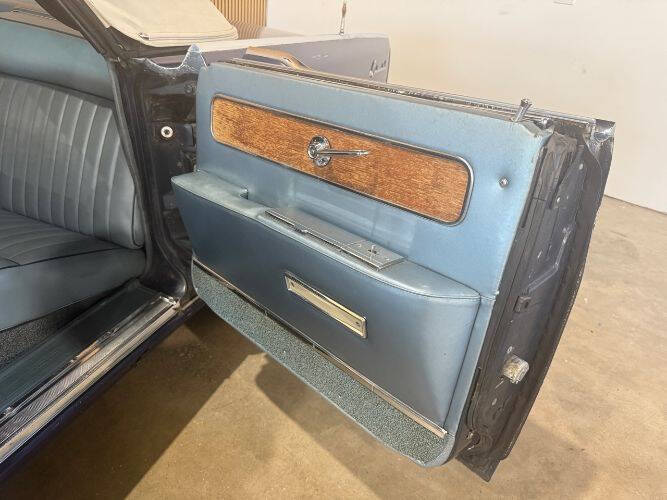 1962 Lincoln Continental