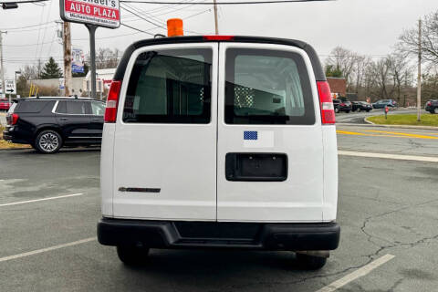 2017 Chevrolet Express 2500