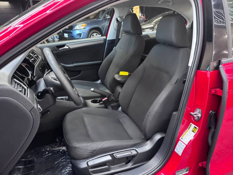 2015 Volkswagen Jetta