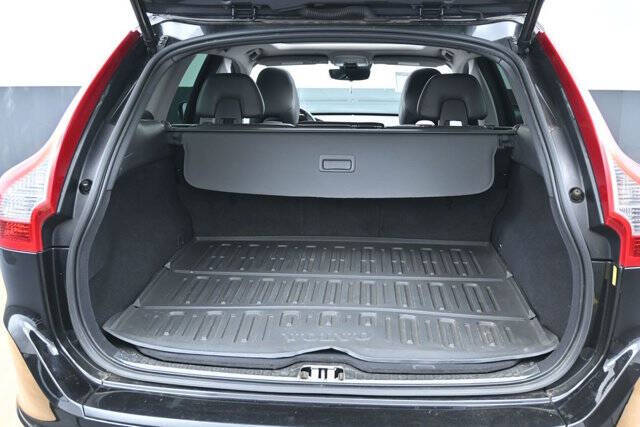 2017 Volvo XC60 T6 Dynamic