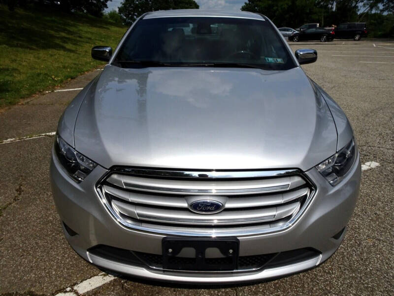 2017 Ford Taurus Limited
