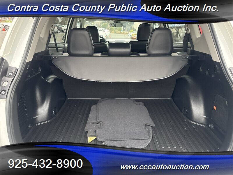 2017 Toyota RAV4 Platinum