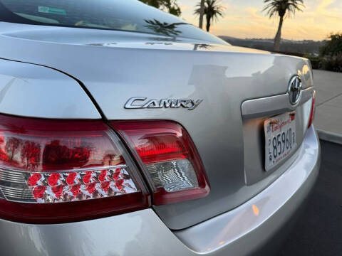 2011 Toyota Camry LE