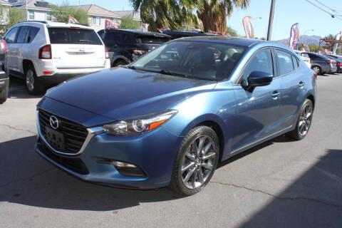 2018 Mazda MAZDA3 Touring