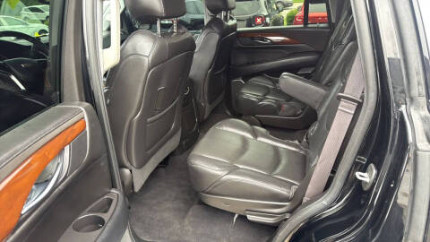 2017 Cadillac Escalade Premium Luxury