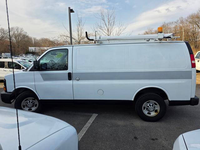 2011 Chevrolet Express 2500