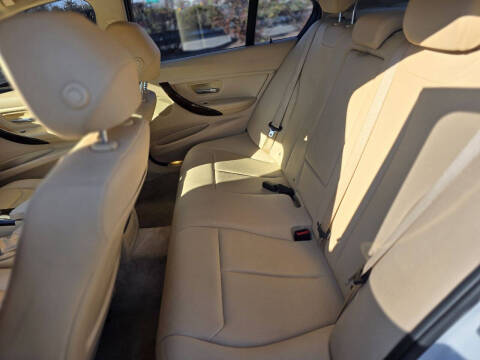 2014 BMW 3 Series 320i xDrive