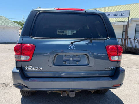 2007 Toyota Sequoia SR5