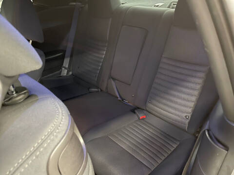 2012 Dodge Challenger SXT