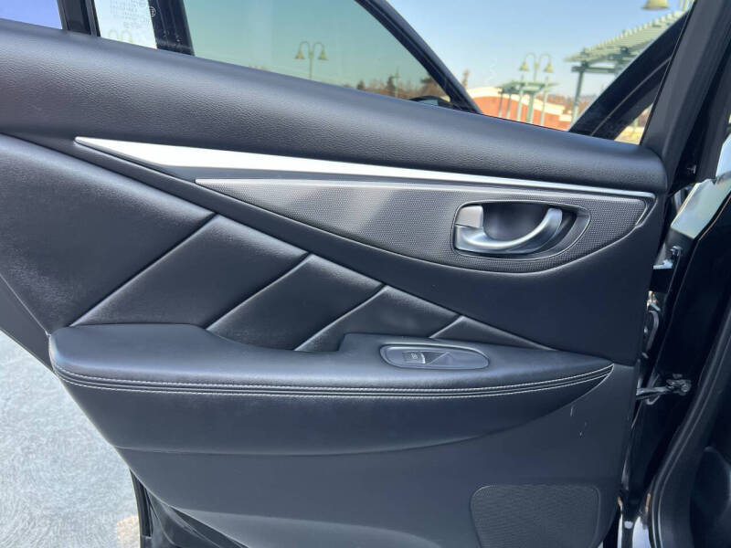 2016 Infiniti Q50 3.0T Premium