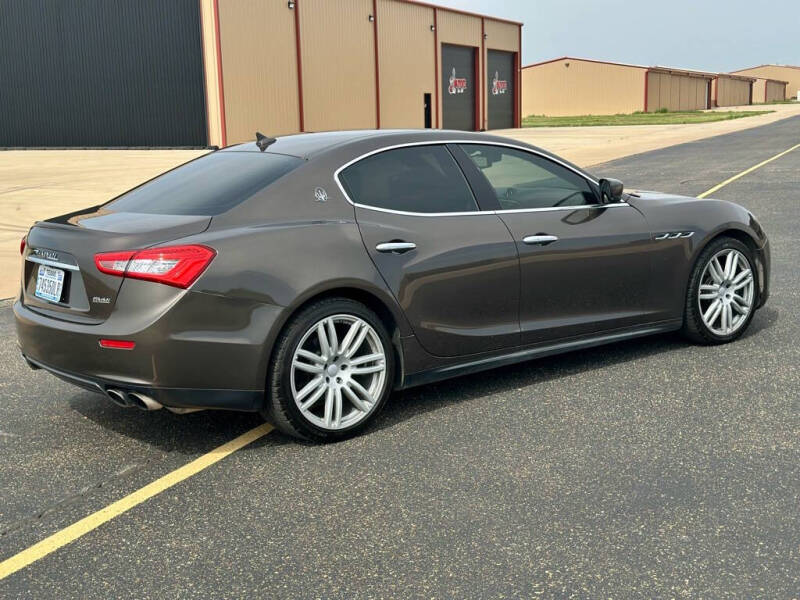 2016 Maserati Ghibli