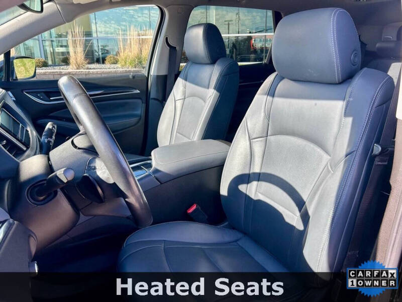 2021 Buick Enclave Essence