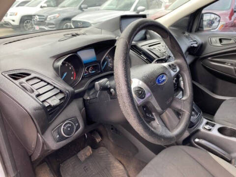 2016 Ford Escape S