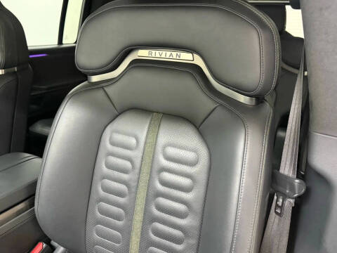 2022 Rivian R1S Launch Edition