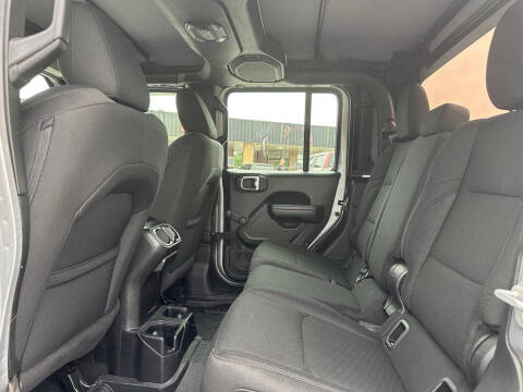 2021 Jeep Gladiator Sport