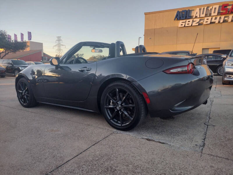 2016 Mazda MX-5 Miata Club