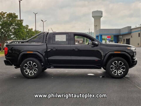 2025 GMC Canyon AT4