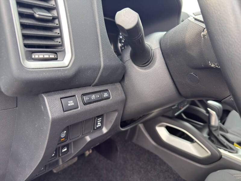 2022 Nissan Frontier SV