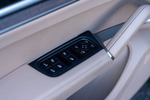 2024 Porsche Cayenne