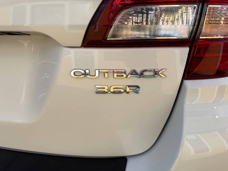 2018 Subaru Outback 3.6R Touring