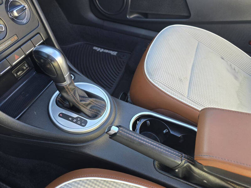 2017 Volkswagen Beetle Convertible 1.8T S