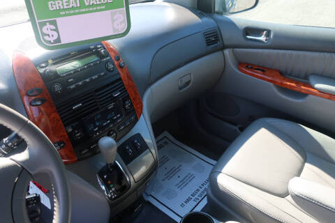 2008 Toyota Sienna XLE