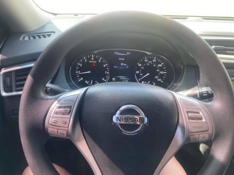 2015 Nissan Rogue for sale at Happy Days Auto Sales in Piedmont SC