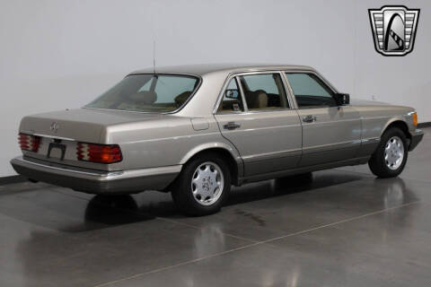 1988 Mercedes-Benz 560-Class 560 SEL