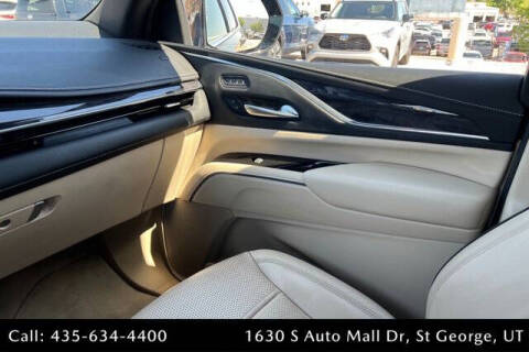 2023 Cadillac Escalade Premium Luxury