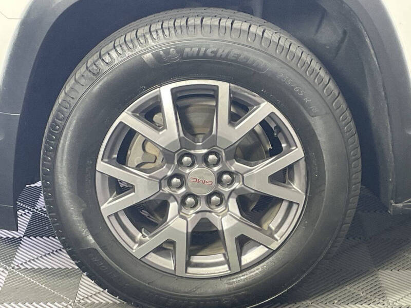 2020 GMC Acadia SLT