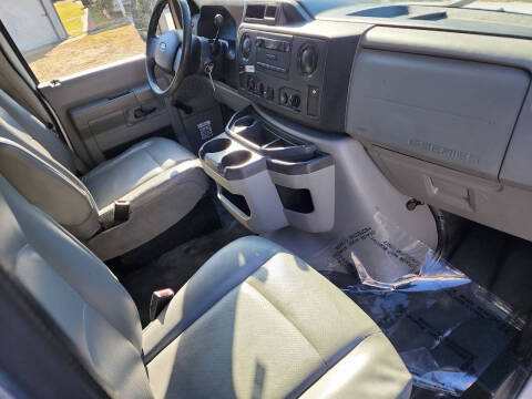 2012 Ford E-Series E-150