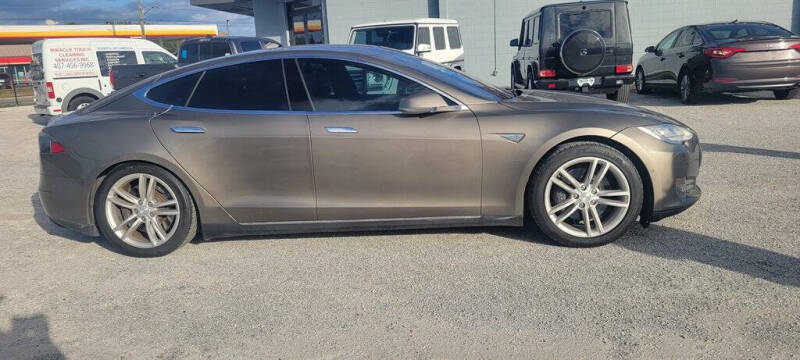 2015 Tesla Model S 70