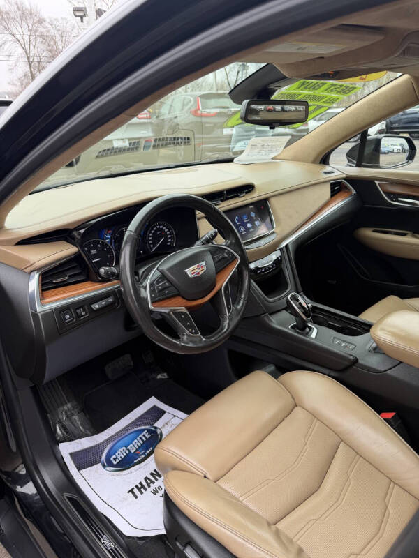 2017 Cadillac XT5 Platinum