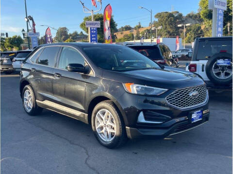 2023 Ford Edge
